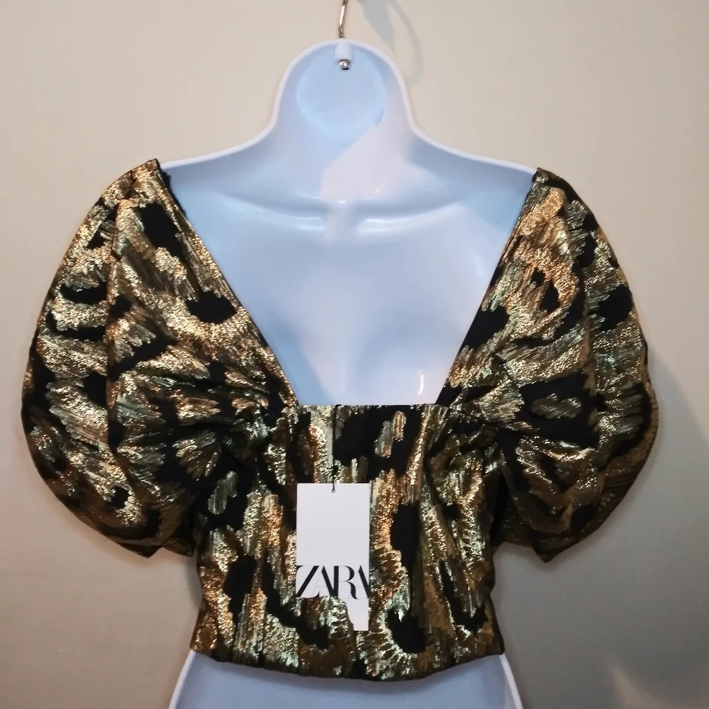 Zara Black & Gold Lame´ Puffed Sleeve Special Occasion Cropped Top - Picture 9 of 15